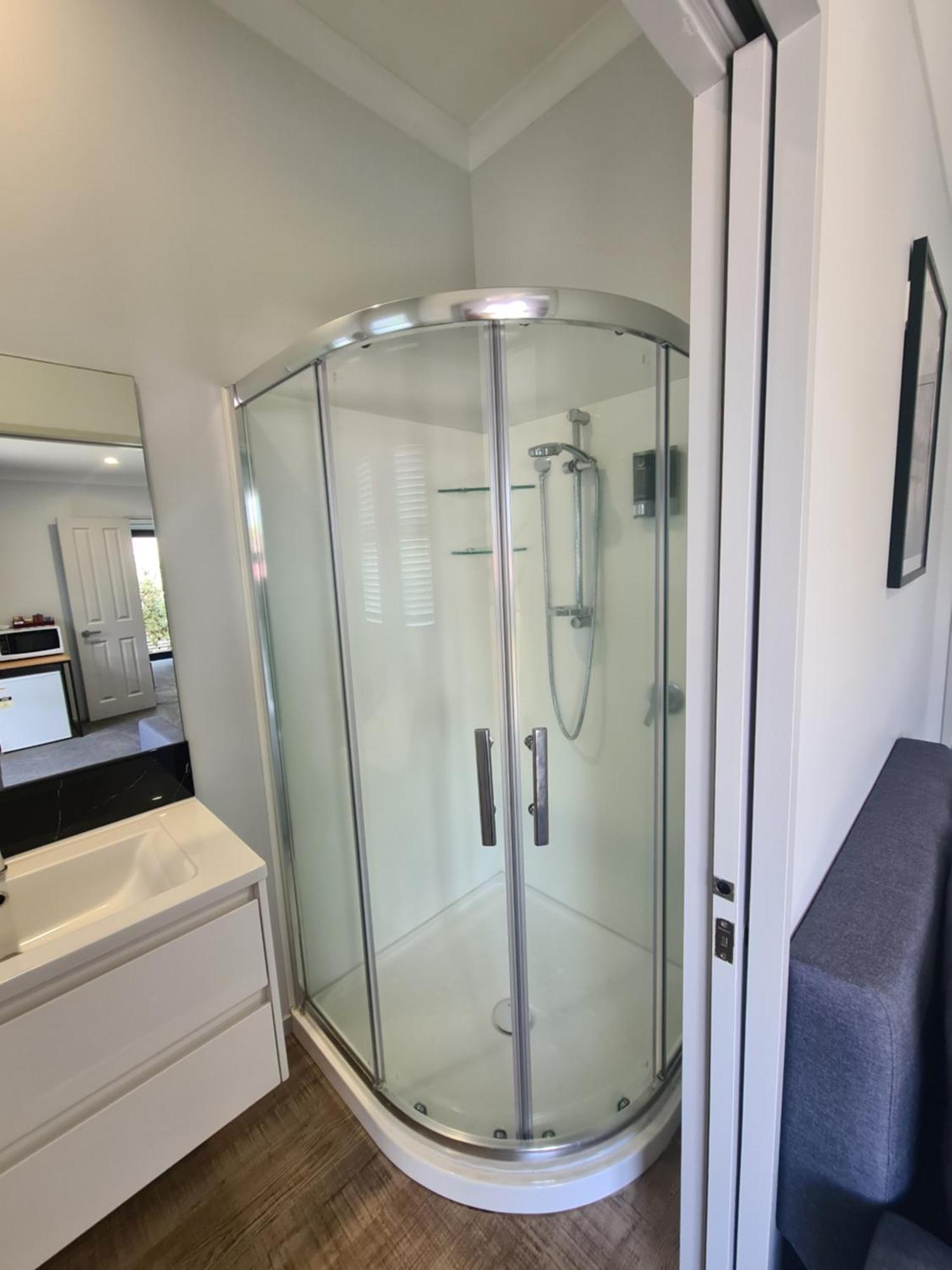 Bonnie Doone Hotel Te Awamutu Ngoại thất bức ảnh